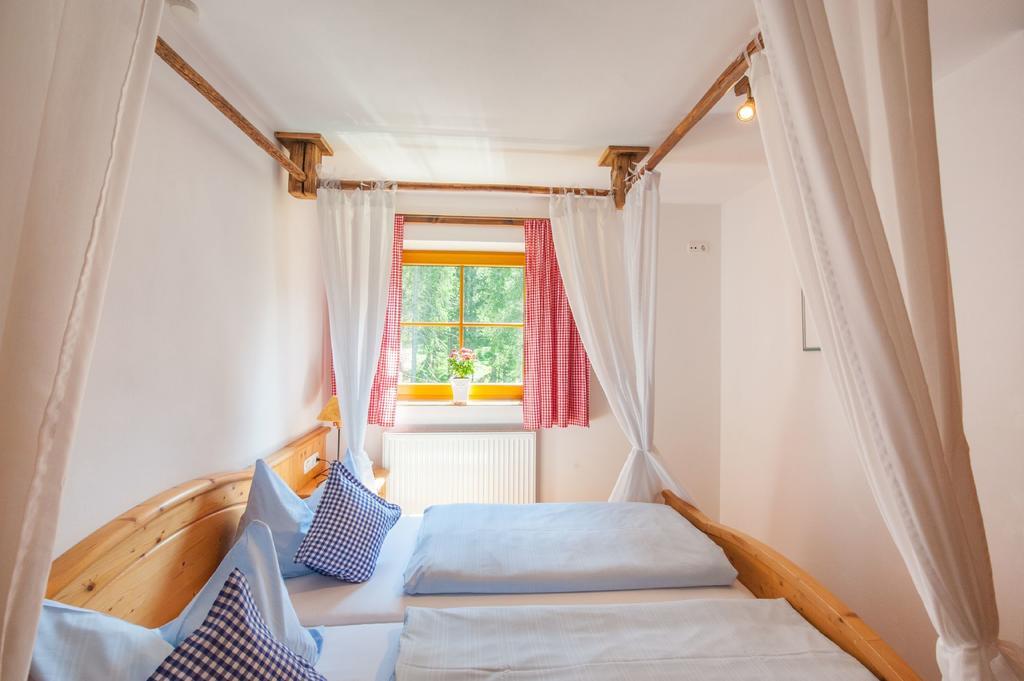 Zugspitzhotel Diana Thoerle แอห์วัลด์ ห้อง รูปภาพ