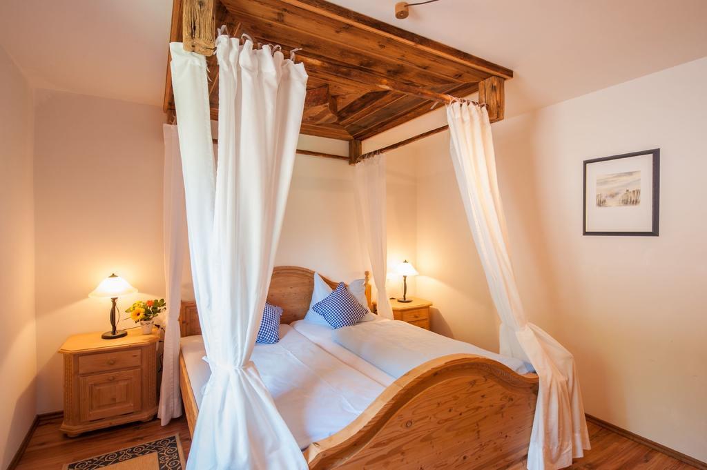 Zugspitzhotel Diana Thoerle แอห์วัลด์ ห้อง รูปภาพ
