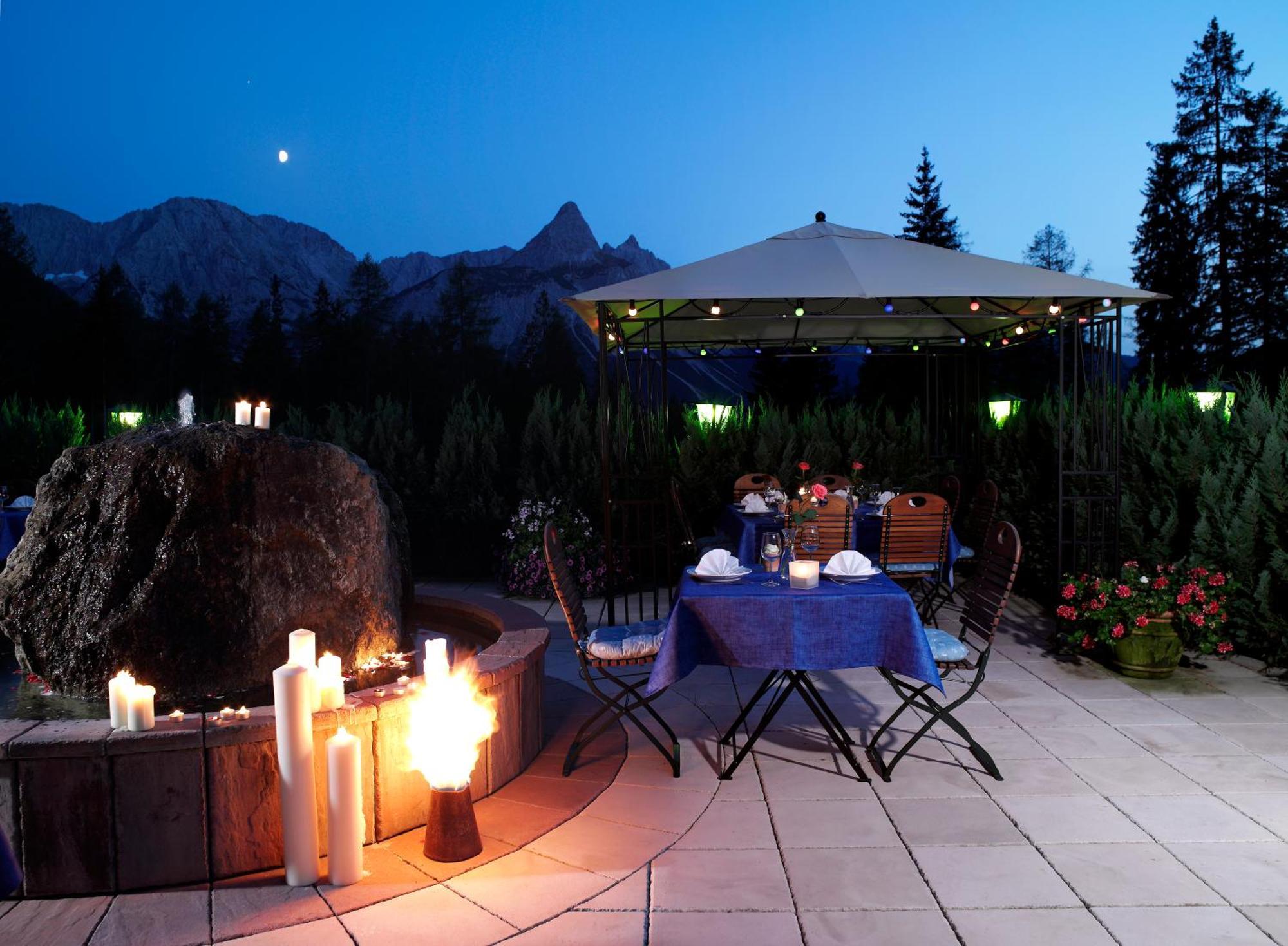 Zugspitzhotel Diana Thoerle แอห์วัลด์ ภายนอก รูปภาพ
